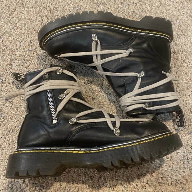 닥터마틴 릭오웬스 1460 43사이즈