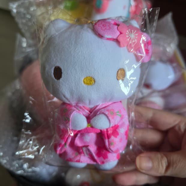 헬로키티 기모노 마스코트