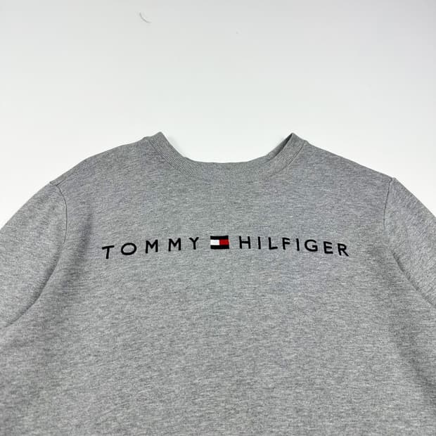 타미힐피거 플래그 레터링 그레이 맨투맨 (S)