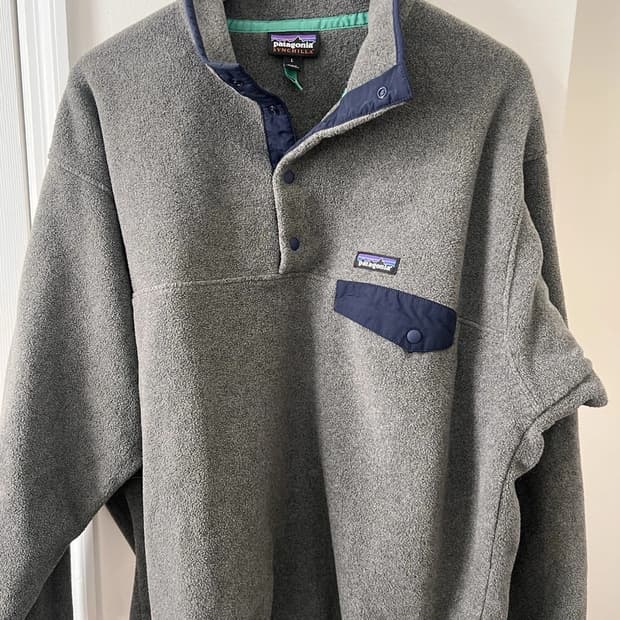 10s 파타고니아 신칠라 스냅-T 그레이