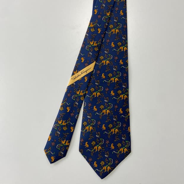 페레가모(Ferragamo) 명품 정품 넥타이