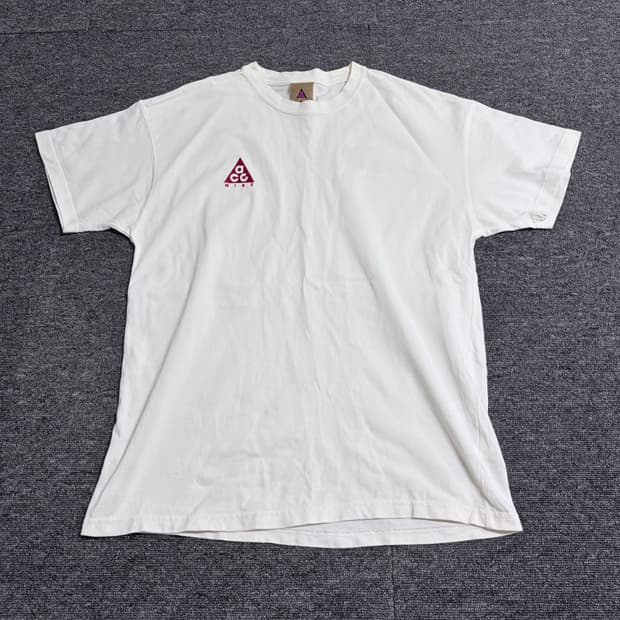 나이키 ACG 로고 반발티