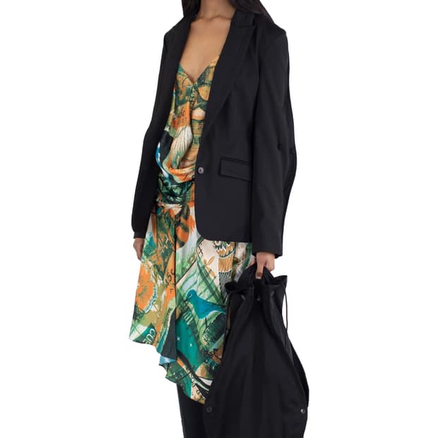 키코 코스타디노브 자켓