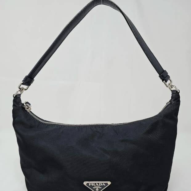 정품 프라다 블랙 나일론 호보백