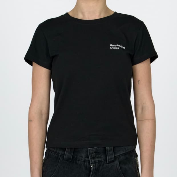 플라스틱 프로덕트 반팔 L사이즈 MPa t-shirt