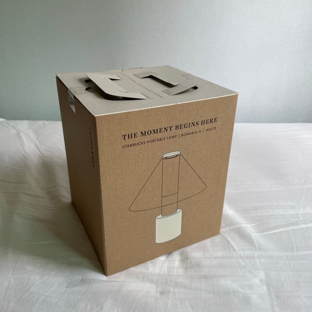 스타벅스 포터블 램프 K 화이트 미개봉
