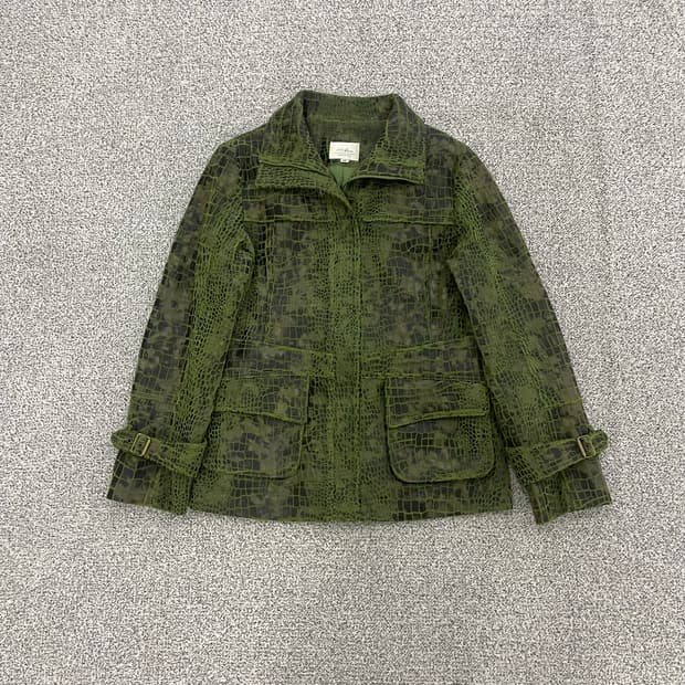 ACE 이탈리 악어 무늬 여성 가죽자켓