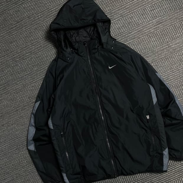 나이키 스우시 스톰핏 배색 디테일 후드 바람막이y 5125