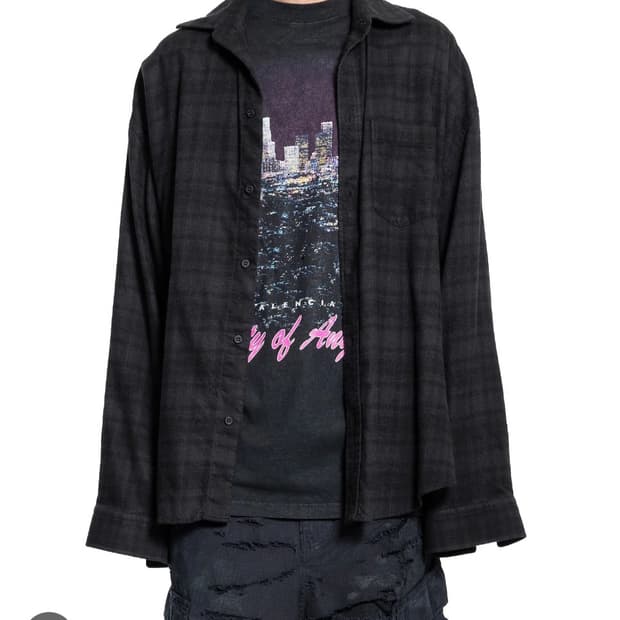 발렌시아가 레이어드 셔츠 시티 오브 트롱프뢰유