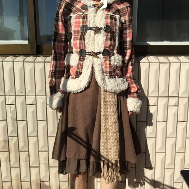 Fake fur duffle button check pattern jac