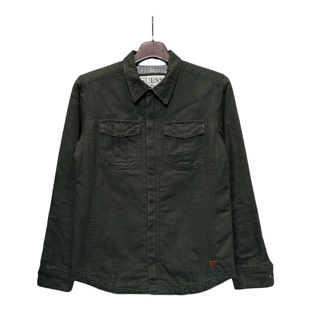 게스 패디드 워크셔츠 집업자켓 투포켓 퀼팅안감 디테일 올리브