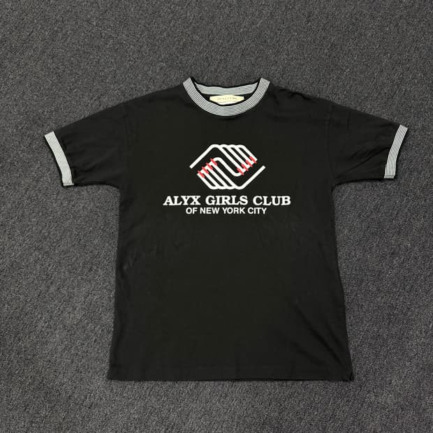 1017 알릭스 9SM 걸스클럽 반팔티