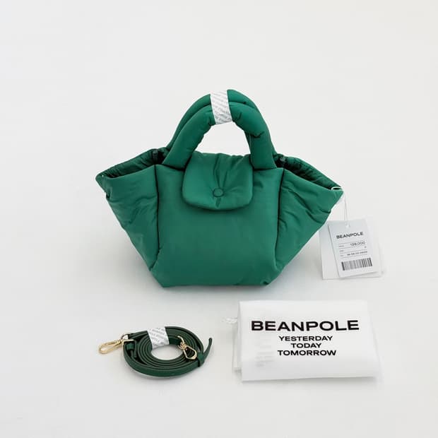 (새상품) 빈폴 액세서리 Less Bag_1 마이크로 나일론 토트백 패딩