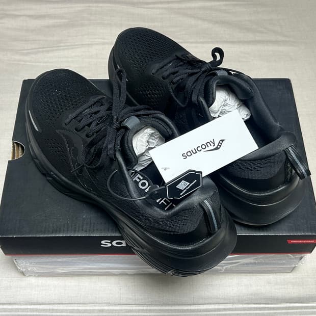 [새상품] 써코니 가이드 18 와이드 트리플 블랙 270