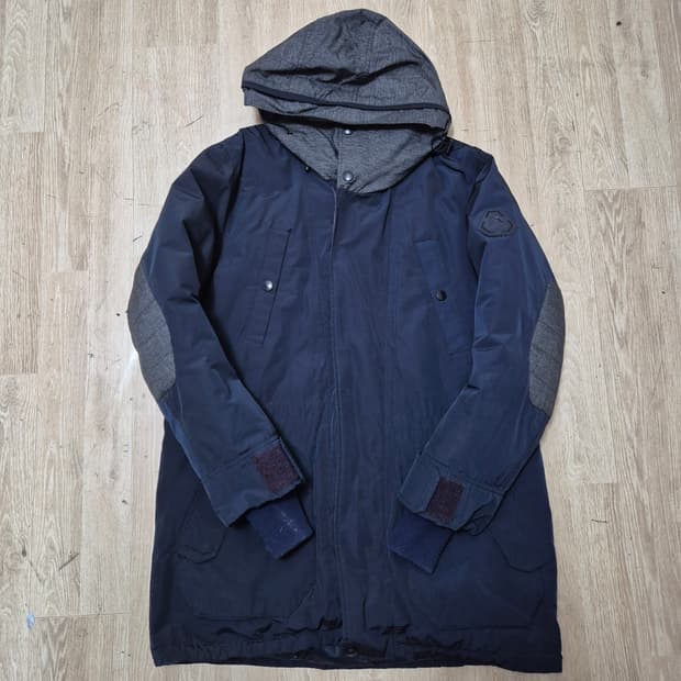 헤드 사이드와펜 덕다운 후드 패딩 점퍼