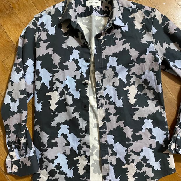 솔리드 옴므 우영미 카모 셔츠 105 (100추천)