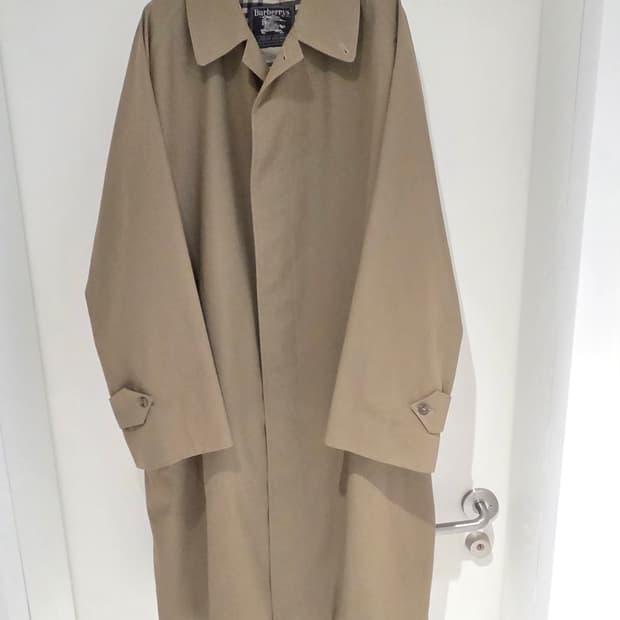버버리 원패널 싱글 발마칸 코트