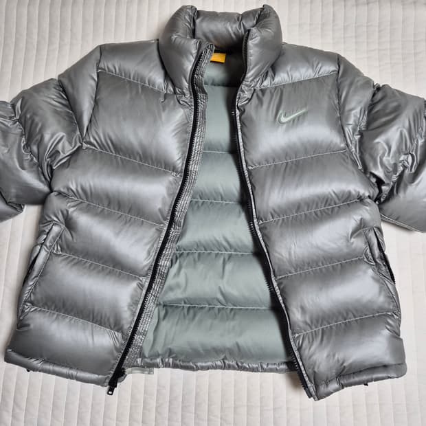 나이키 x 드레이크 녹타 선셋 퍼퍼 자켓 미카 그린 사이버