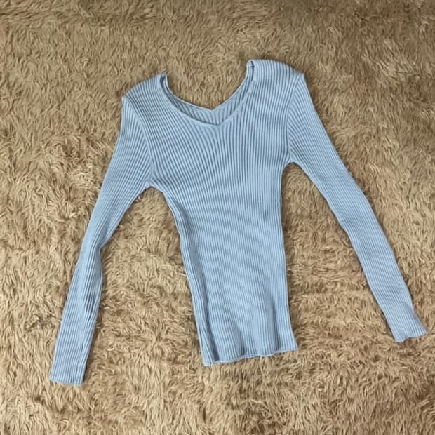 수지 니트 스카이블루