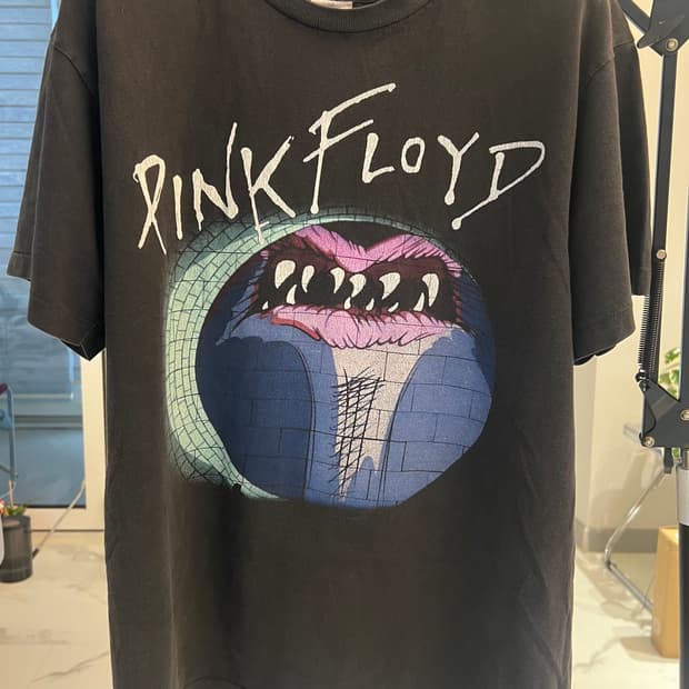 핑크플로이드 더 월 빈티지 티셔츠