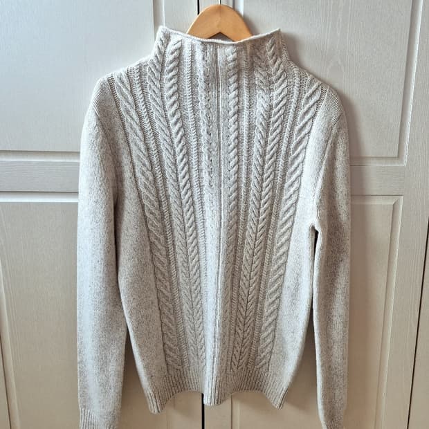 시스템옴므 캐시미어 혼방 터틀넥 니트 100사이즈