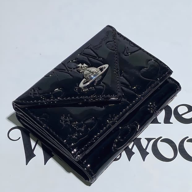 비비안웨스트우드 아카이브 블랙 유광 레더 에나멜 반지갑(풀구성, 새상품)