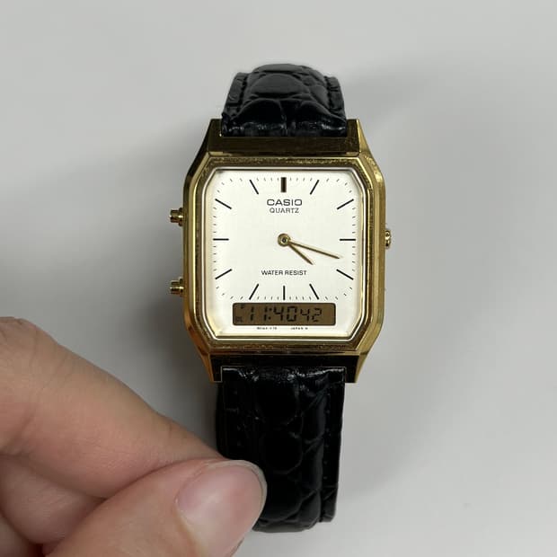 카시오 AQ-230 / Black & Gold edition