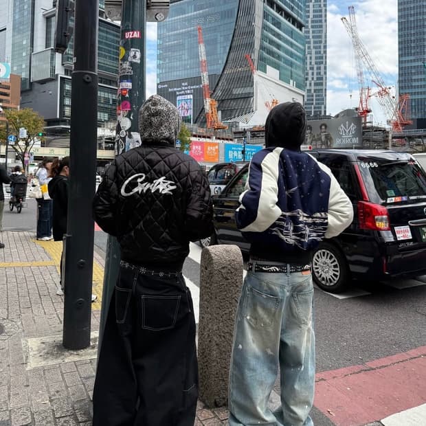 belvet Pleated Wide-Leg pants black L