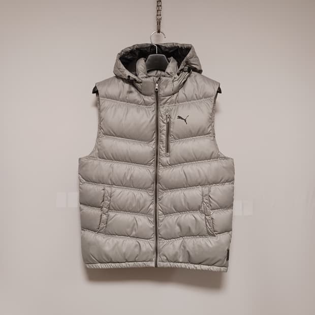 푸마 덕 패딩베스트