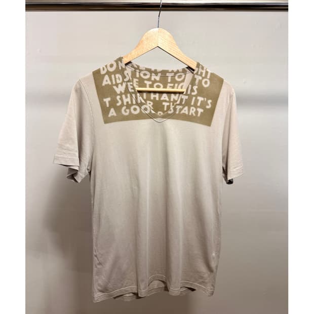 AIDS T-shirt Beige