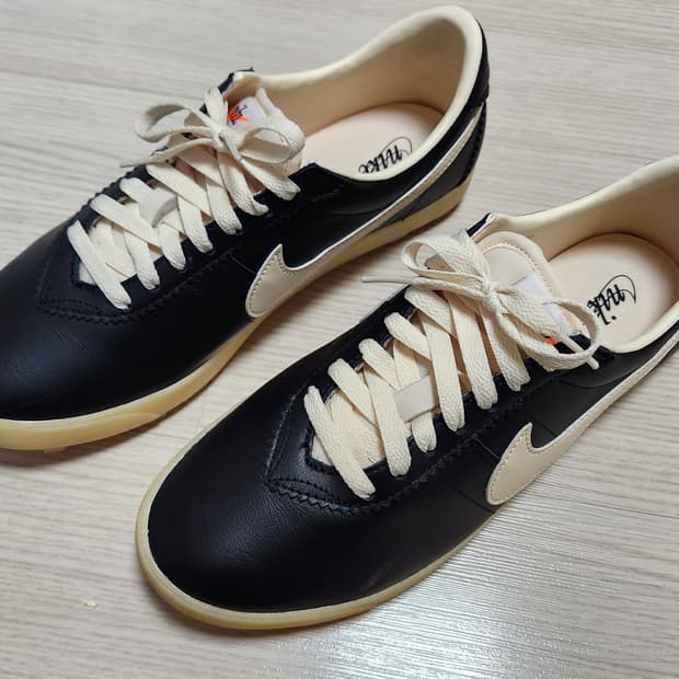 나이키 아스트로그래버 W