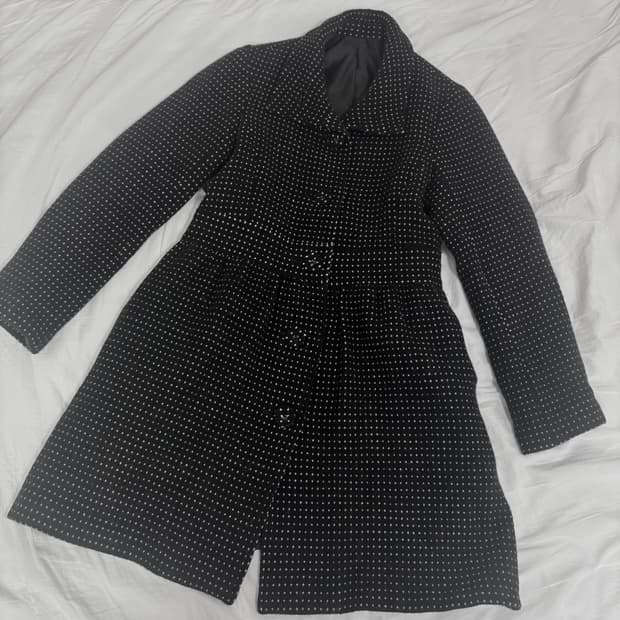 블랙앤화이트 도트 폴카 빈티지 코트