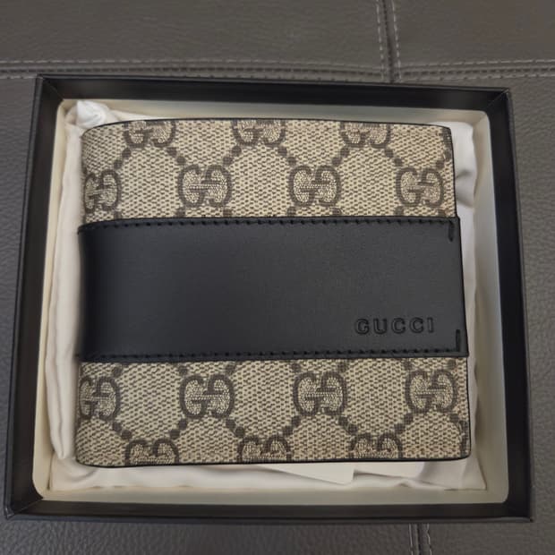 새상품 구찌 슈프림 에덴 반지갑 