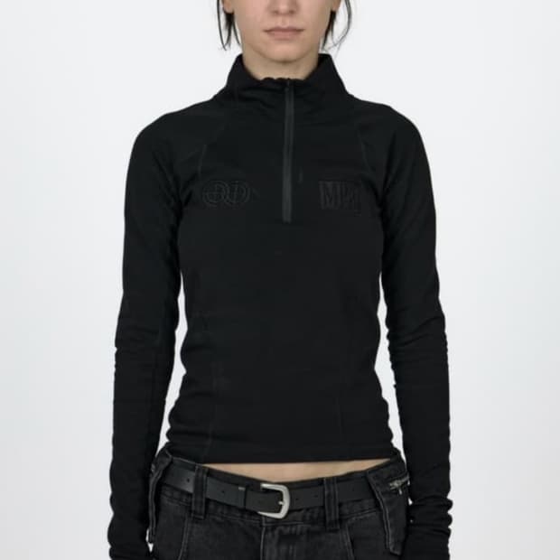 플라스틱프로덕트 HALF ZIP WOMEN