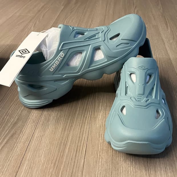 umbro 엄브로 클로그 260 새제품 정가89000