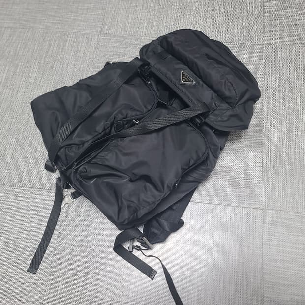 프라다 백팩 2vz019 리나일론 테크니컬 백팩