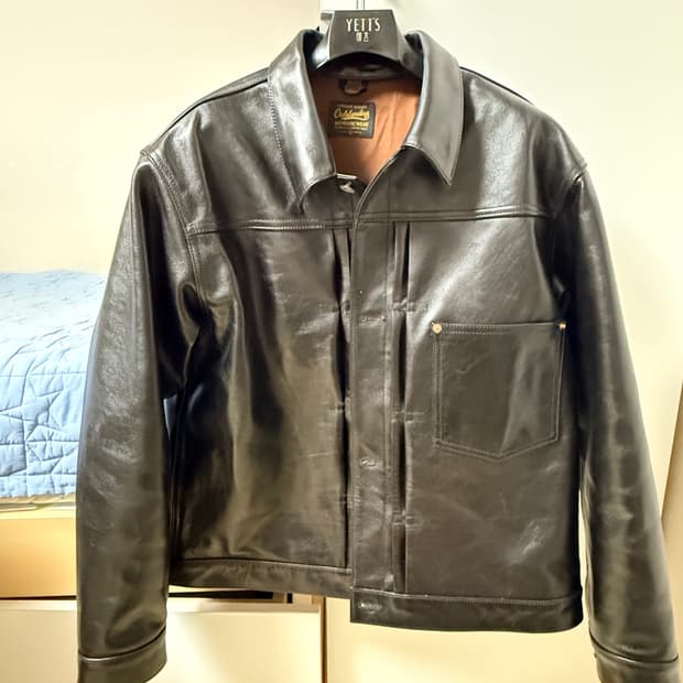 아웃스탠딩TEA-CORE COWHIDE W.W. II 1ST JACKET