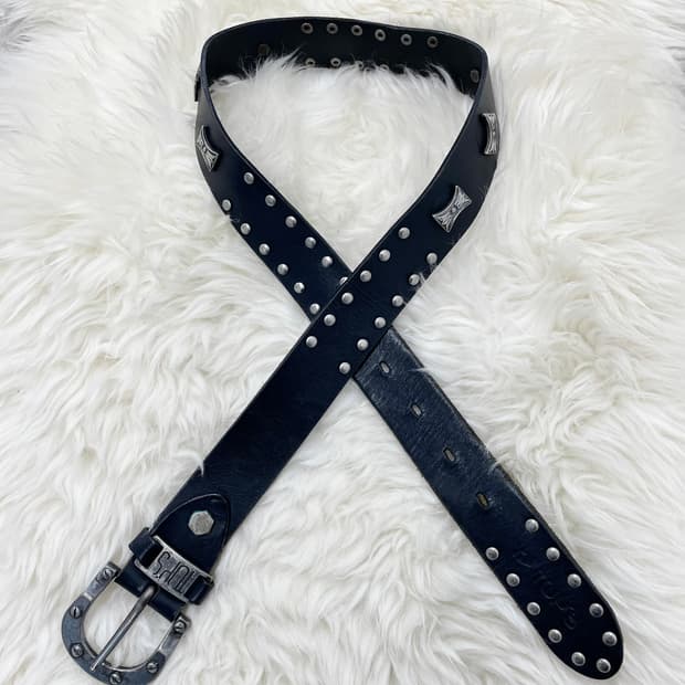 Top's 리얼레더 볼드 스터드 버클 벨트