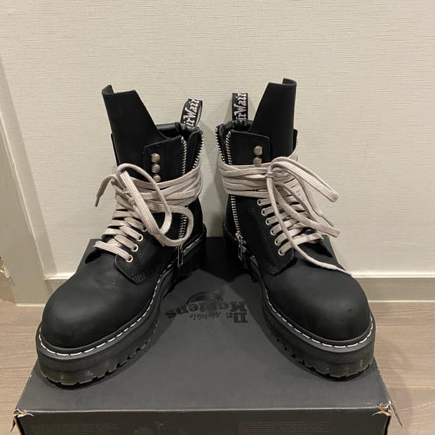 닥터마틴 릭오웬스 쿼드 솔 스틸 토 부츠 블랙