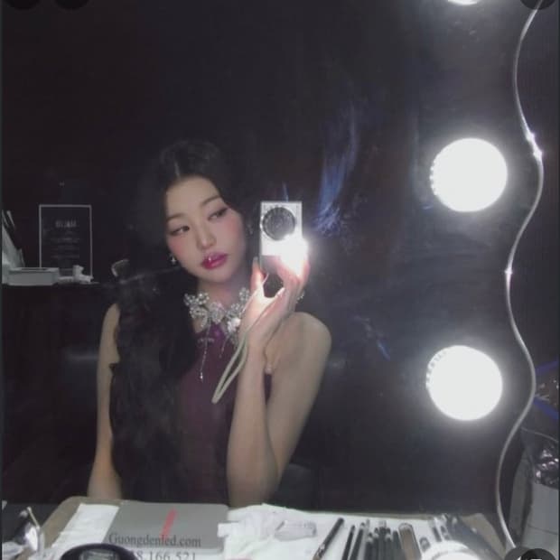 장원영 빈티지 디카 리코 R8 블랙