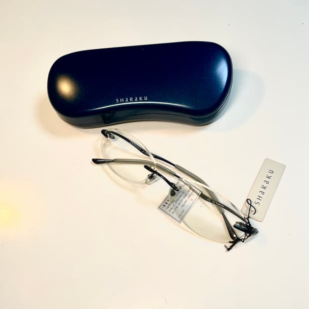 SHARAKU 일본의 하우스 브랜드 샤라쿠 사의 빈티지 무테 안경