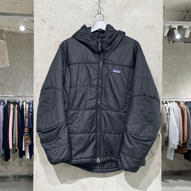 파타고니아 00s 블랙 프리마로프트 다스 파카