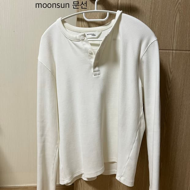 Moonsun 헨리넥