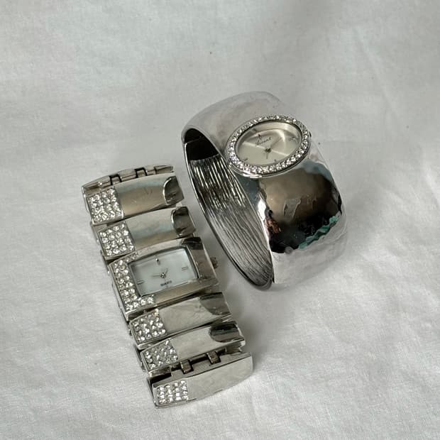 Watch cubic bangle