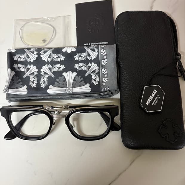 크롬하츠 안경 덕버터 블랙/실버