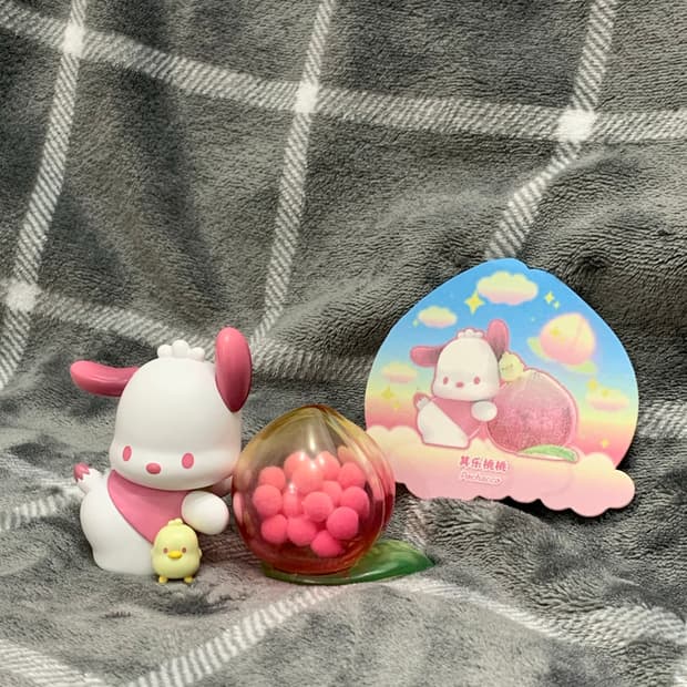 탑토이 산리오 피치 파라다이스 포차코 피규어