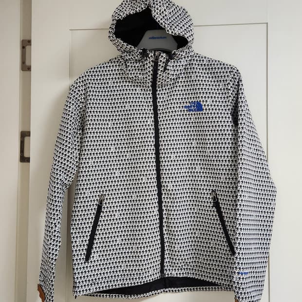 노스페이스 남성 바람막이 100