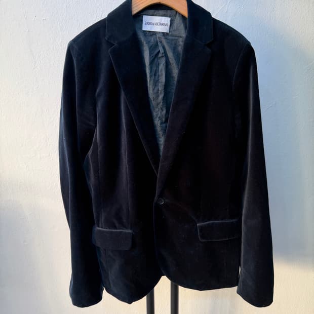 정품) 쟈딕앤볼테르 블랙 벨벳 자켓 40 (55-66)