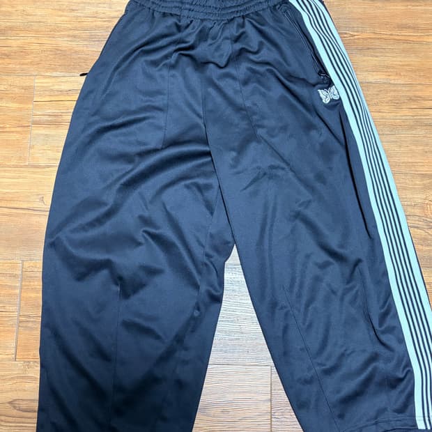 니들스 트랙 팬츠 폴리 블랙 화이트