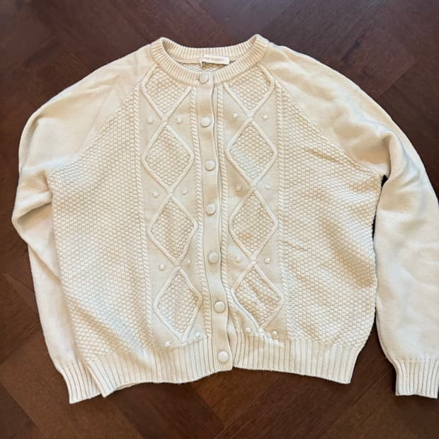 쓰리투에이티 울100 가디건